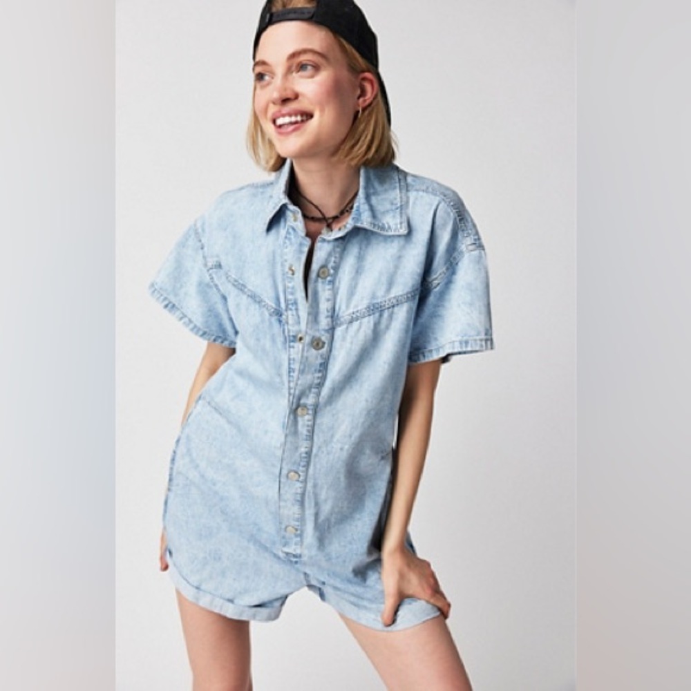 Free People We The Free Size S Denim Romper Kidcore Boho Beach Summer Travel Fun